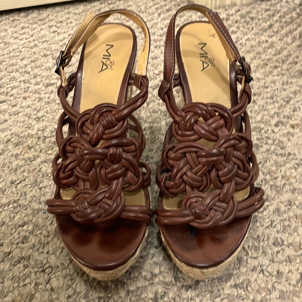 Size 8.5 brown wedges